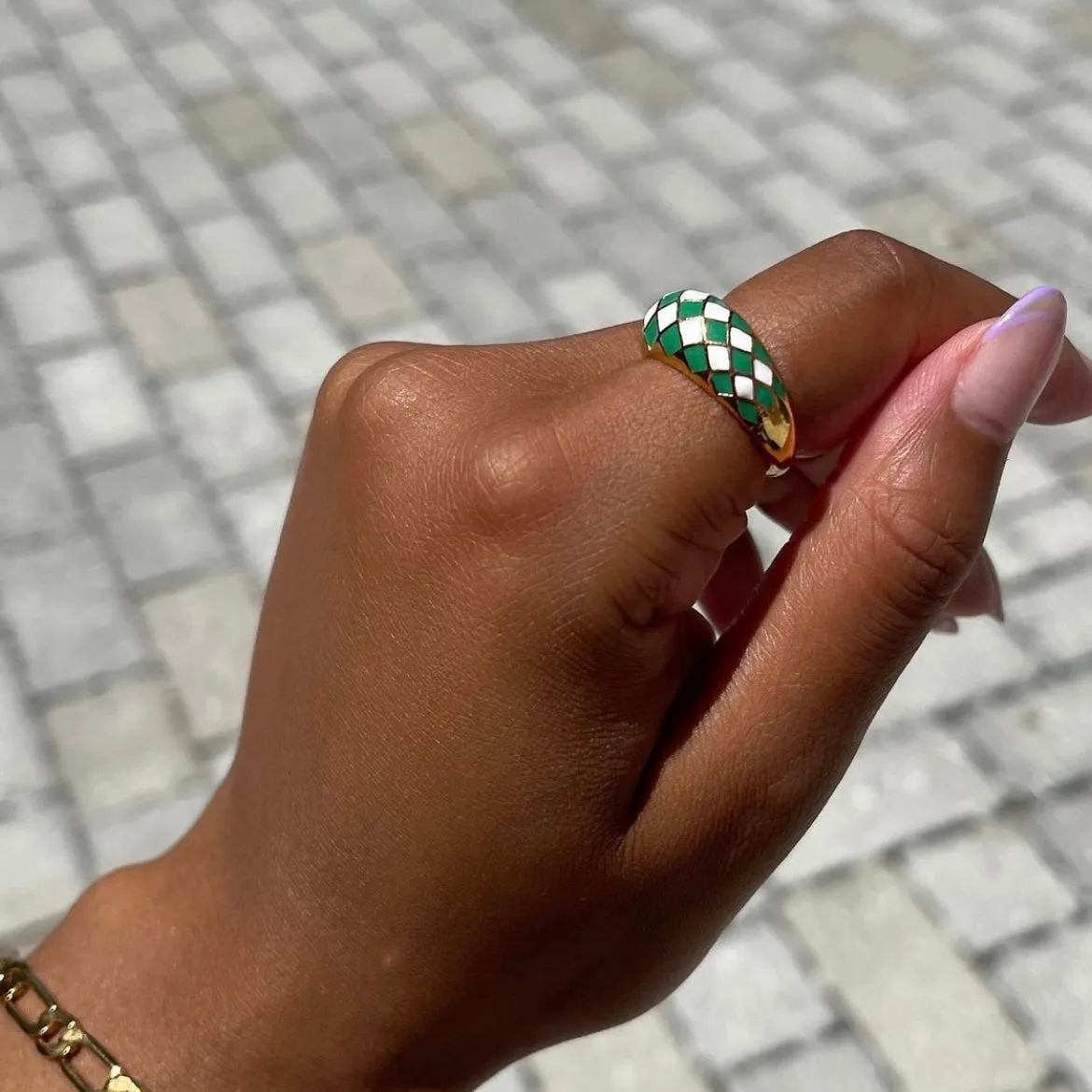 Checker Ring - Black And White