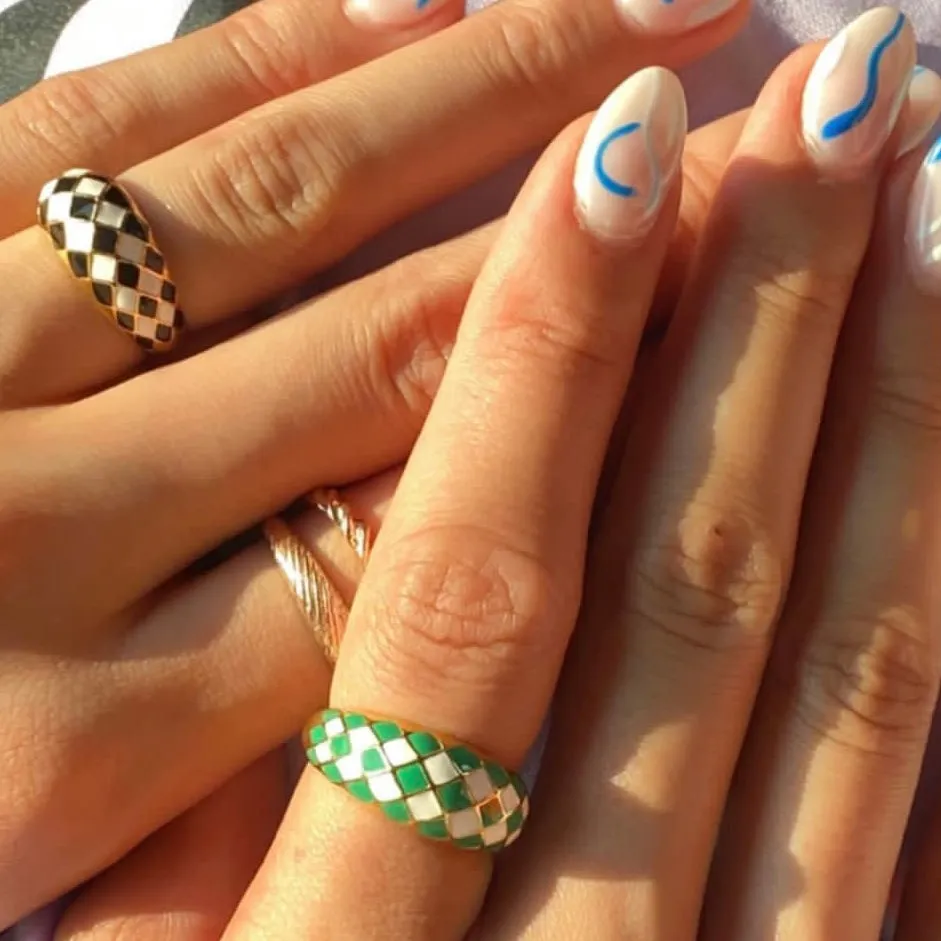Checker Ring - Black And White