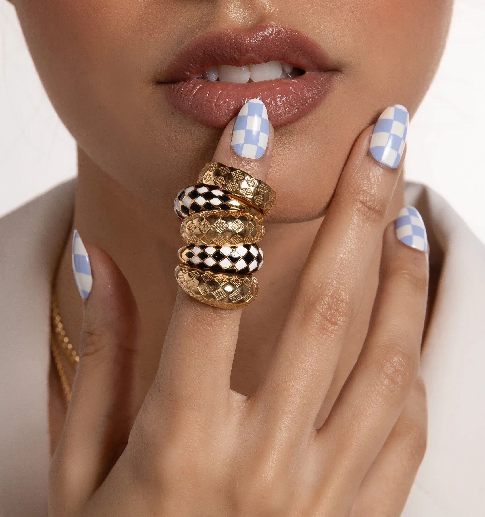 Checker Ring - Black And White