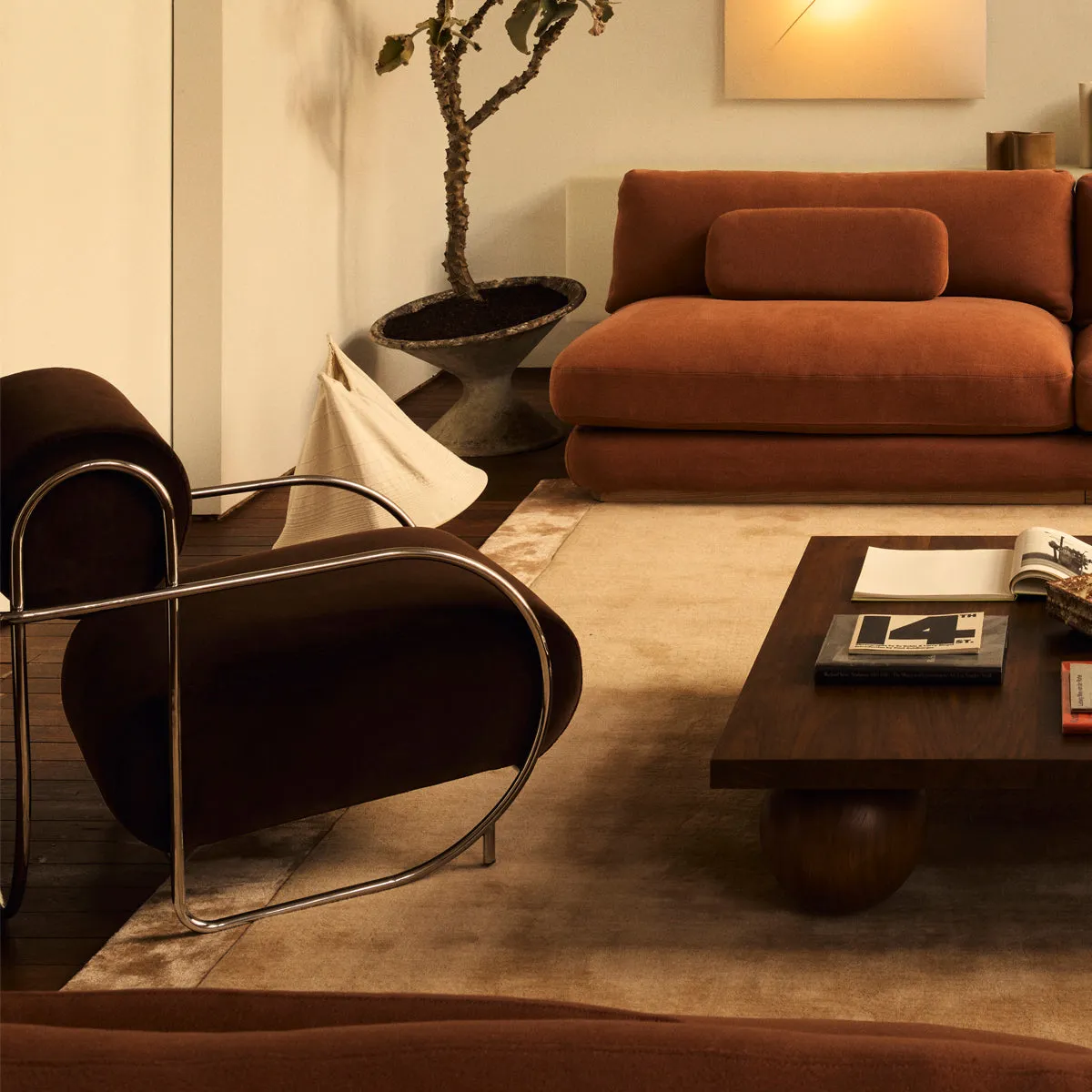 Chromeo Armchair & Ottoman (Avalon Desert)