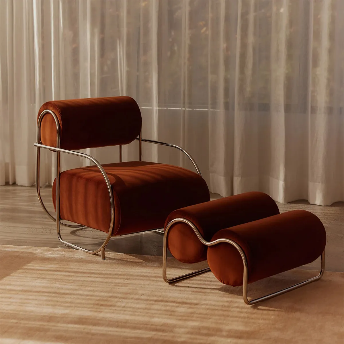 Chromeo Armchair & Ottoman (Avalon Desert)